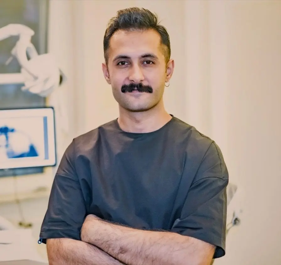 Dr. Dt. Hazar Yaldız — Ağız, Diş ve Çene Cerrahisi Uzmanı, Beyoğlu / İstanbul